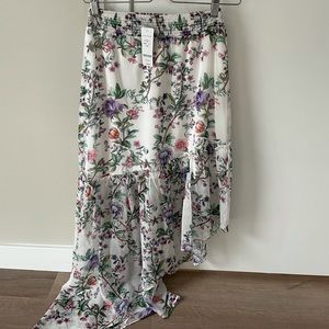 Bebe Floral Ruffle Skirt